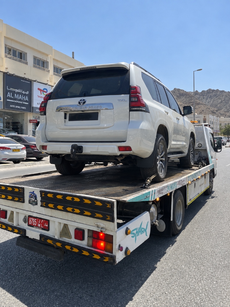 سطحة مسقط لسحب تويوتا برادو